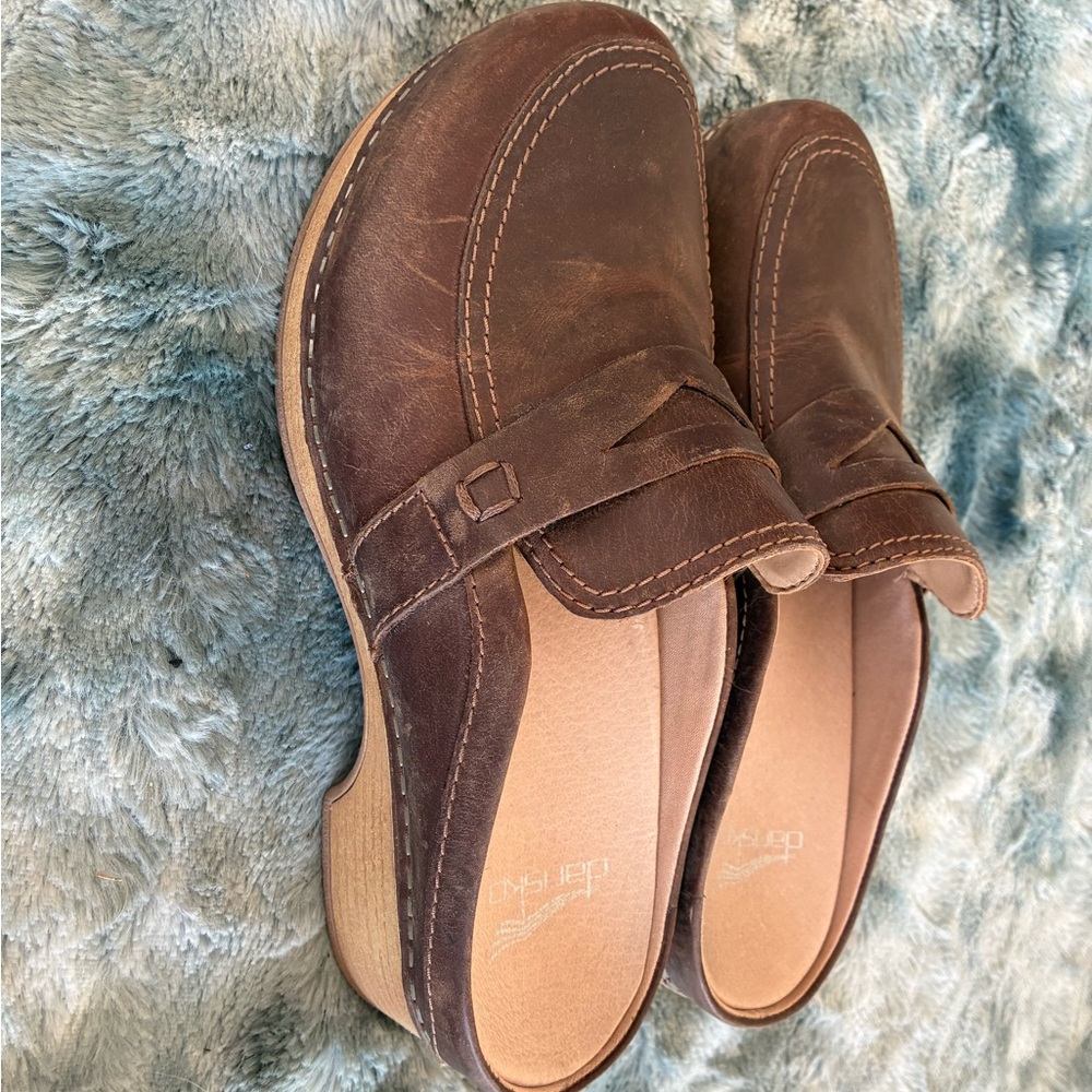 Brown Leather Clogs - Picture 3 of 4